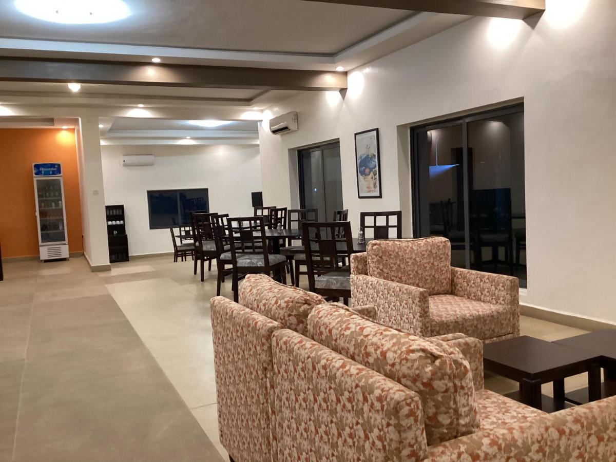 Adis Hotels Prime Ibadan Exteriér fotografie